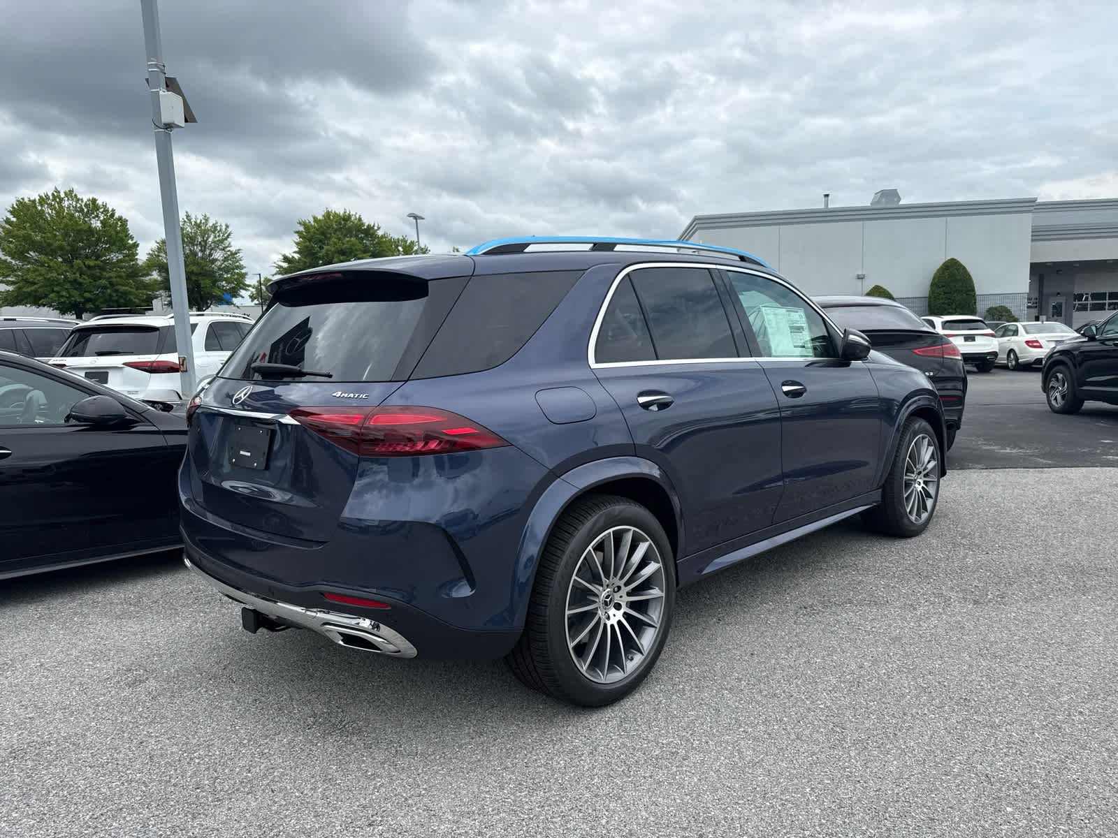 New 2026 Twilight Blue Metallic Mercedes-Benz GLE 350 image 5