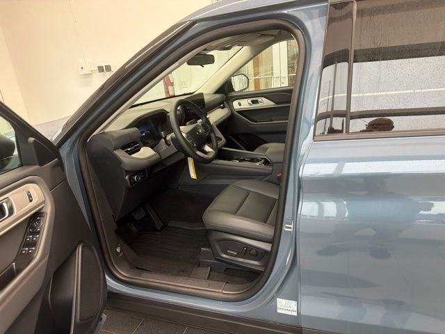 New 2026 Vapor Blue Metallic Ford Active image 14