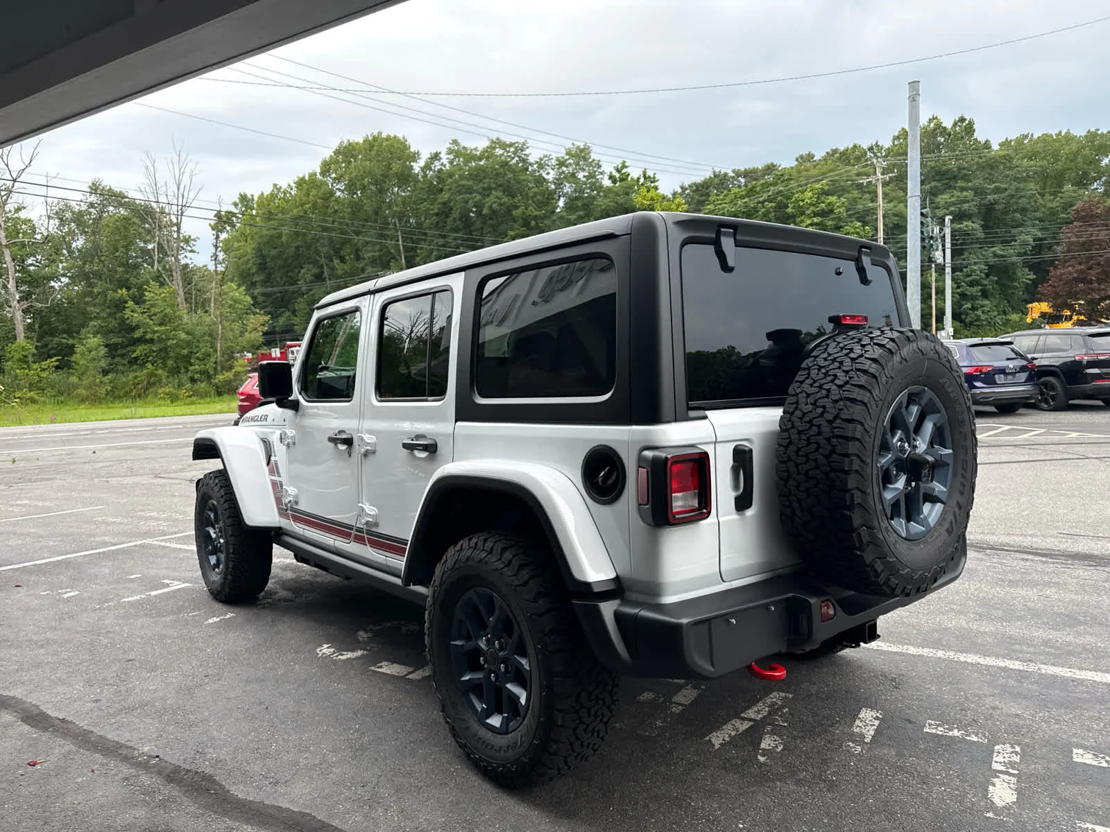 New 2026 Bright White Clearcoat Jeep Sport image 5