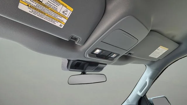 Used 2023 White Ford XL image 29