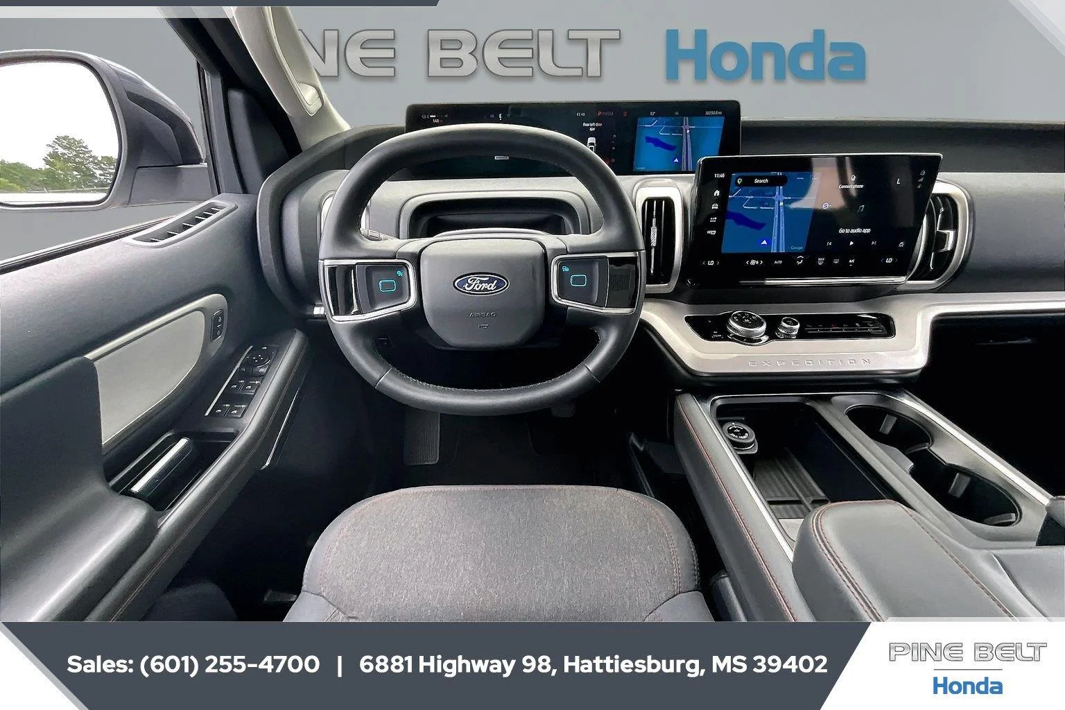 Used 2025 Oxford White Ford Active image 5