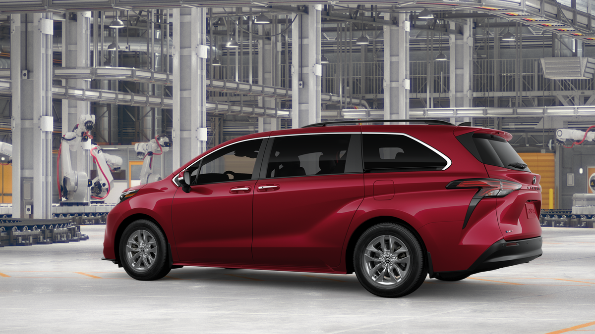 New 2026 Ruby Flare Pearl Toyota XLE image 5