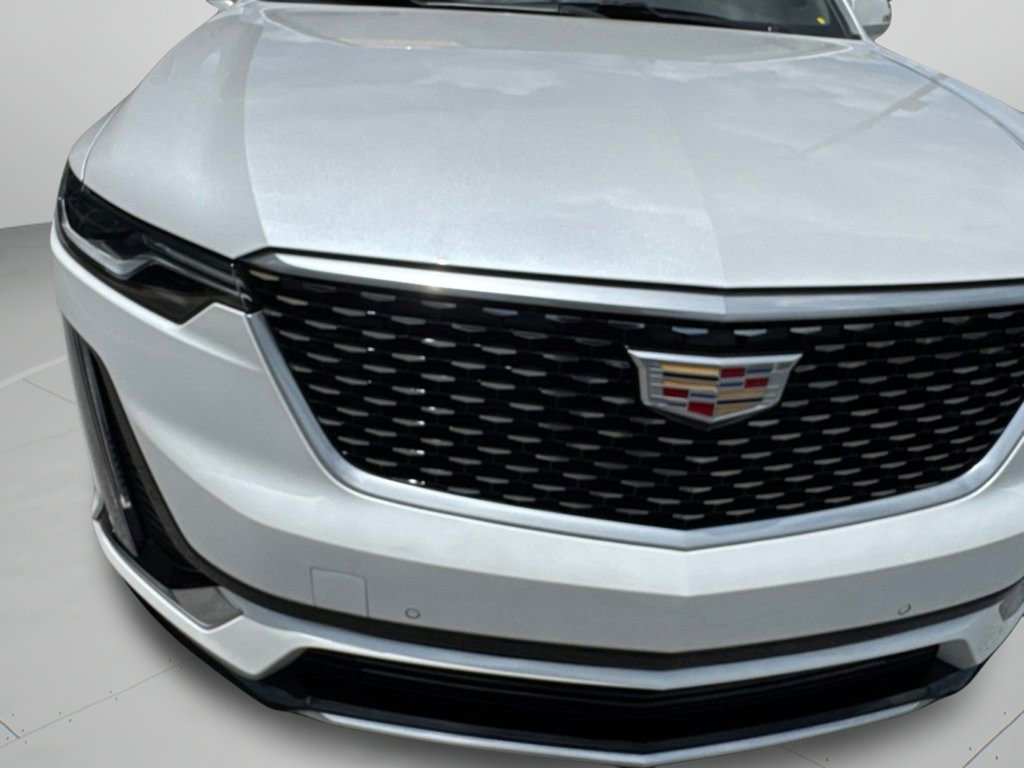Used 2024 Crystal White Tricoat Cadillac FWD Premium Luxury image 47
