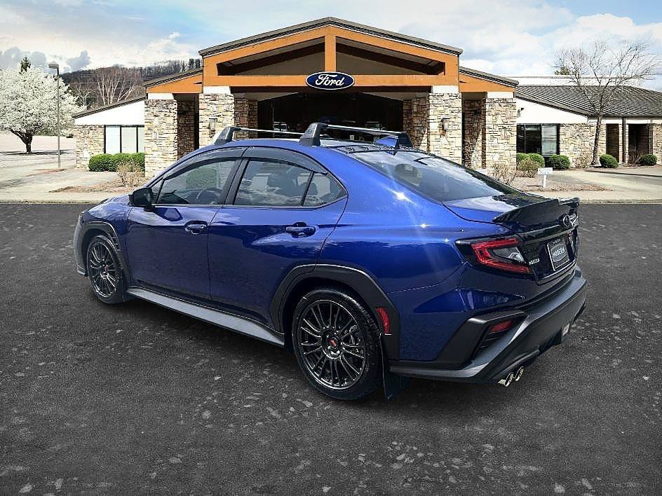 Used 2025 Sapphire Blue Pearl Subaru Premium image 7
