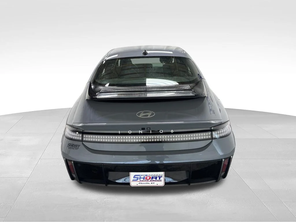 Used 2024 Blue Hyundai SEL image 5