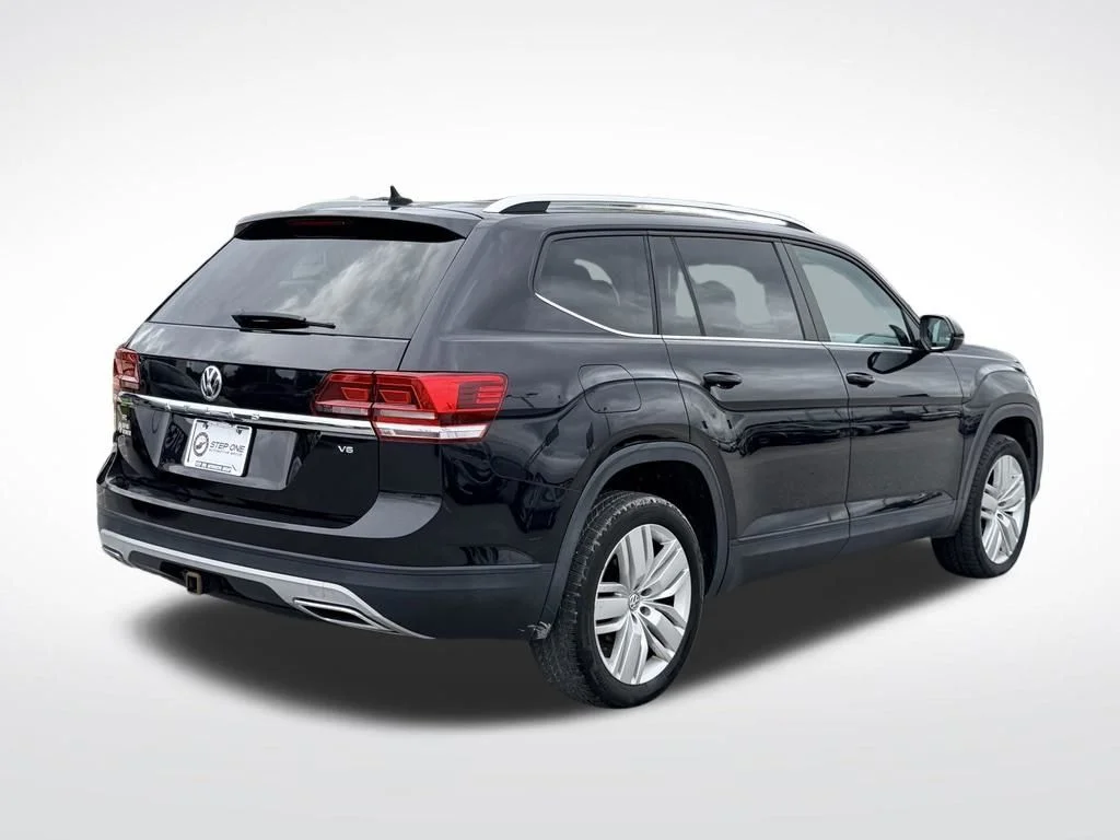 Used 2019 Black Volkswagen 3.6L V6 SE image 7