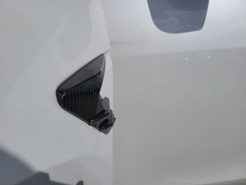 Used 2024 White Tesla Long Range image 38