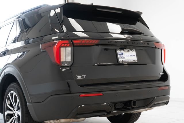 Used 2025 Black Ford ST-Line image 10
