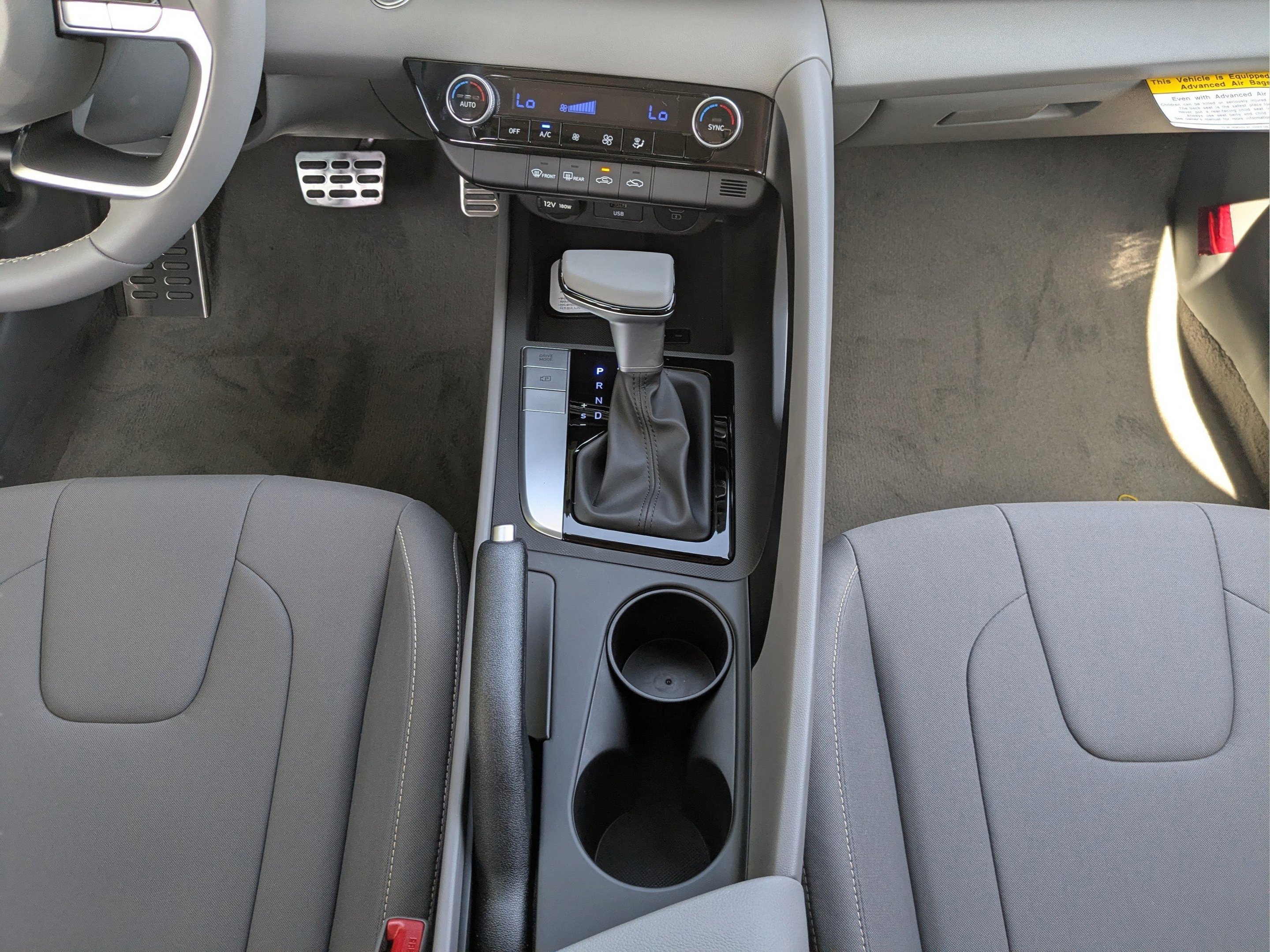 New 2026 Serenity White Hyundai SEL Sport image 26