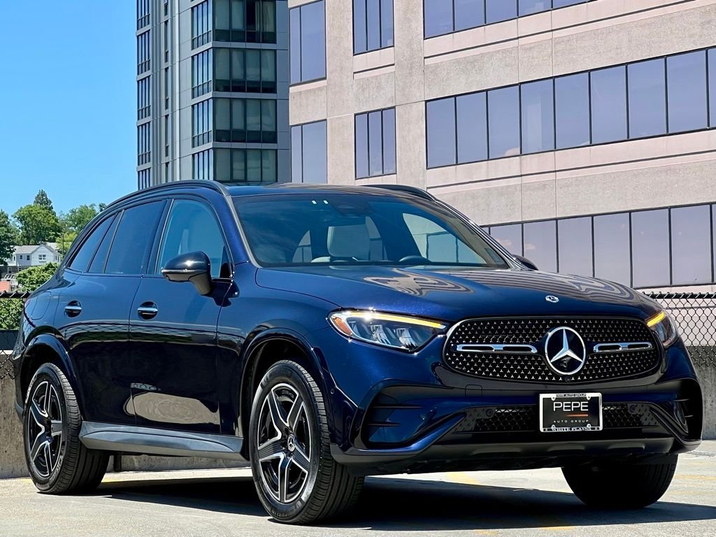 2023 Mercedes-Benz GLC GLC 300 4MATIC's photo