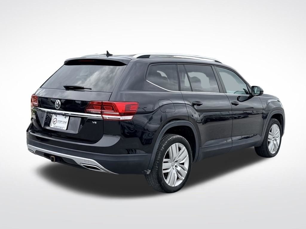 Used 2019 Black Volkswagen 3.6L V6 SE image 7