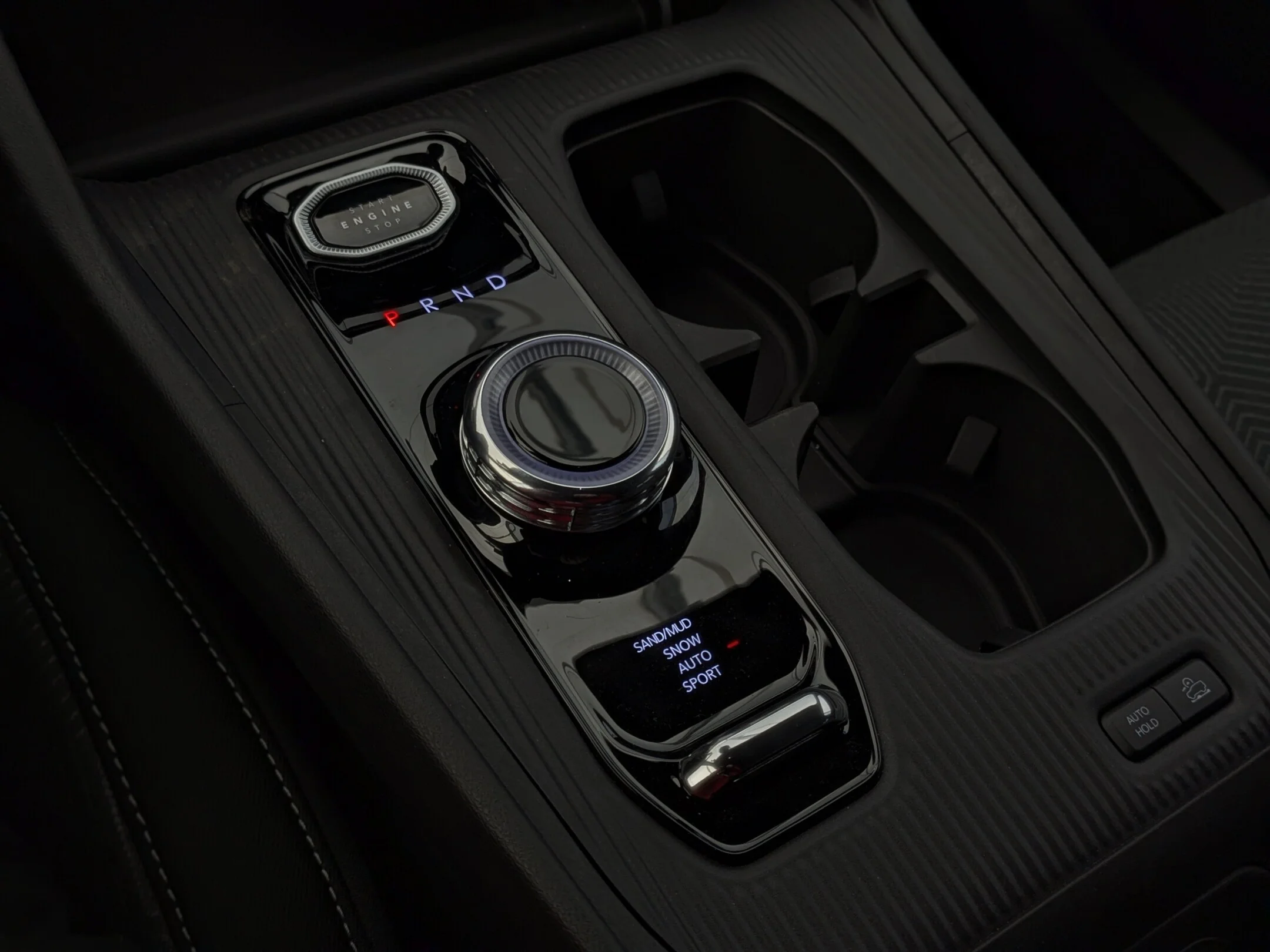 New 2026 Silver Jeep Laredo - - Hybrid - Mopar Interior Protection Pkg - Adaptive Cruise - 12.3 Display & More! image 20