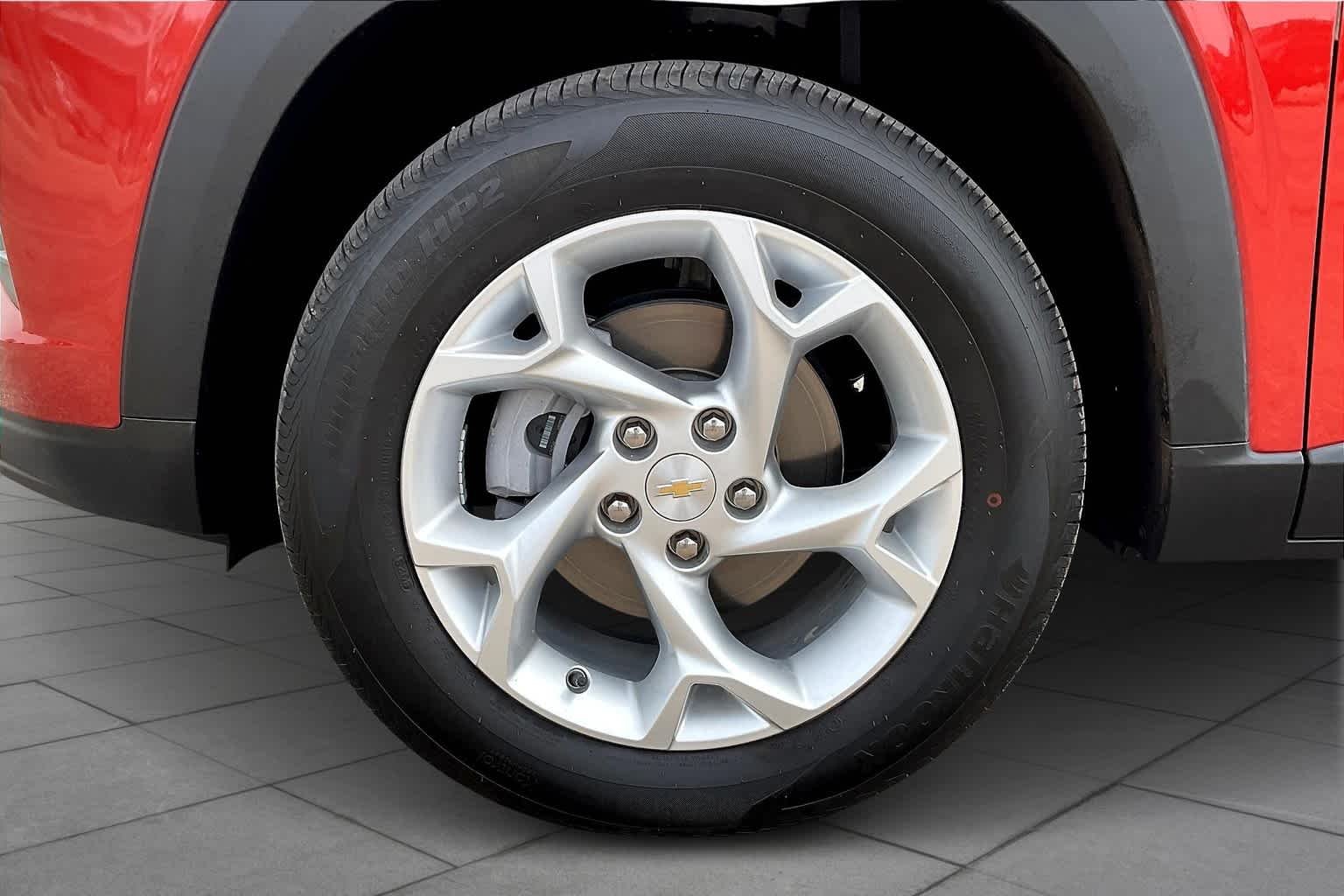 Used 2024 Cayenne Orange Metallic Chevrolet LS image 10