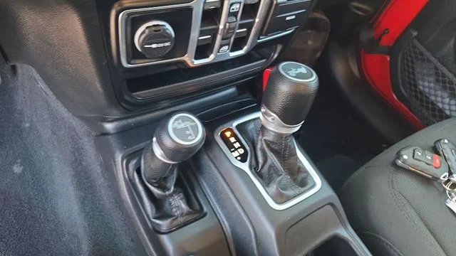 Used 2020 Red Jeep Unlimited Sport S image 11