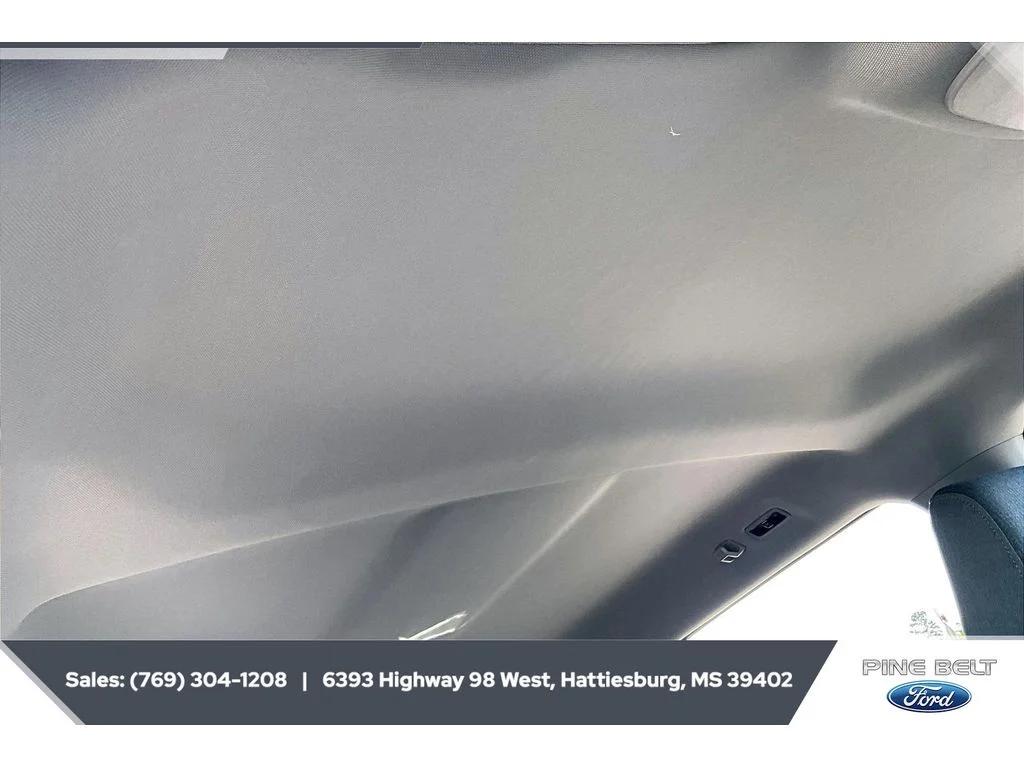 New 2026 Marsh Gray Ford XLT image 17