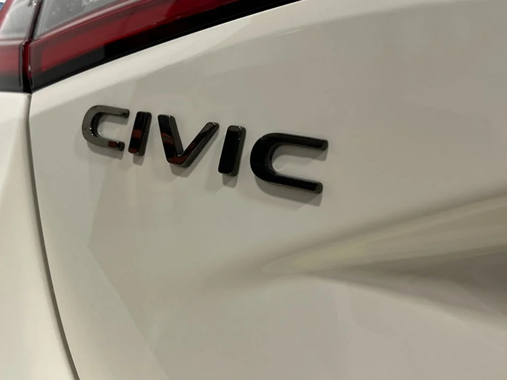 New 2026 Championship White Honda Type R image 5