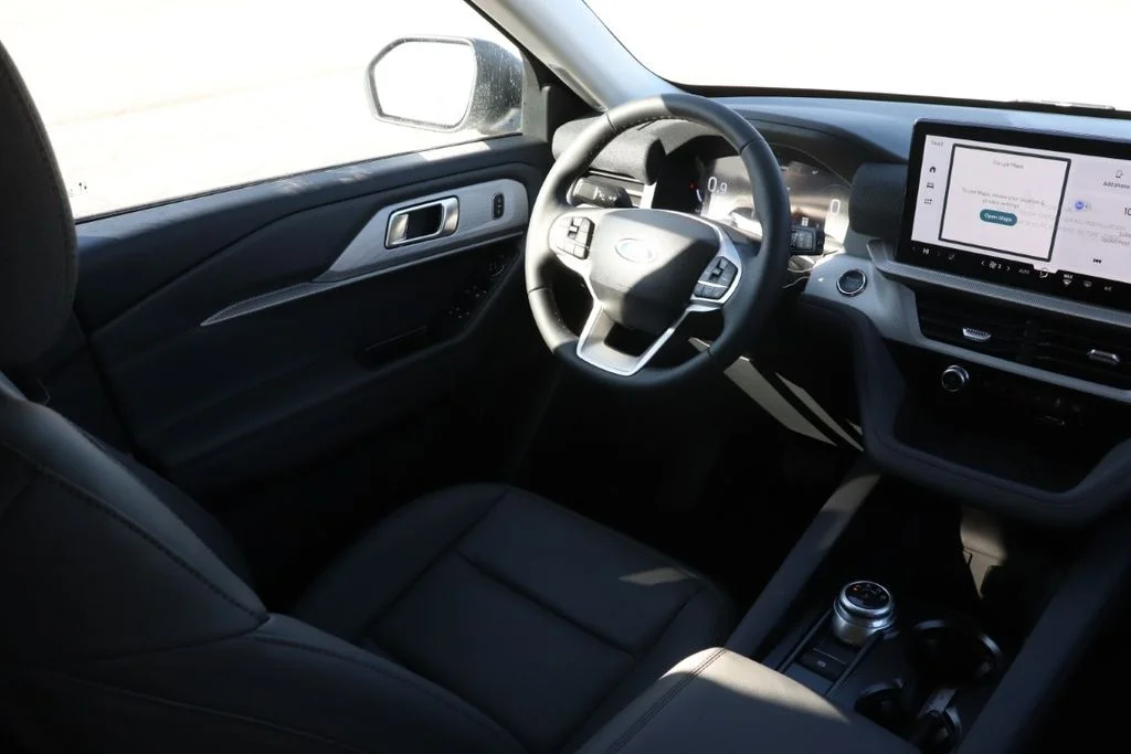New 2026 Space White Metallic Ford Active image 12