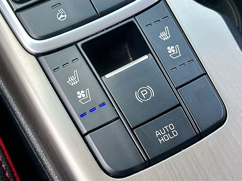Certified Used 2020 Blue Kia SX image 21