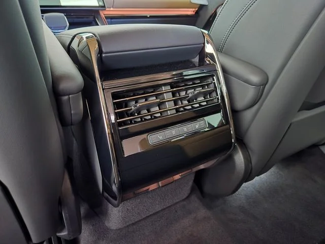 2026 Land Rover Range Rover Sport Dynamic SE - Photo 13