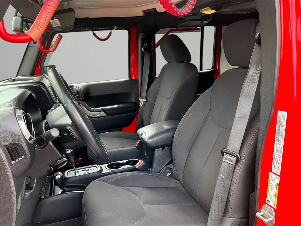 Used 2015 Red Jeep Unlimited Sport image 19