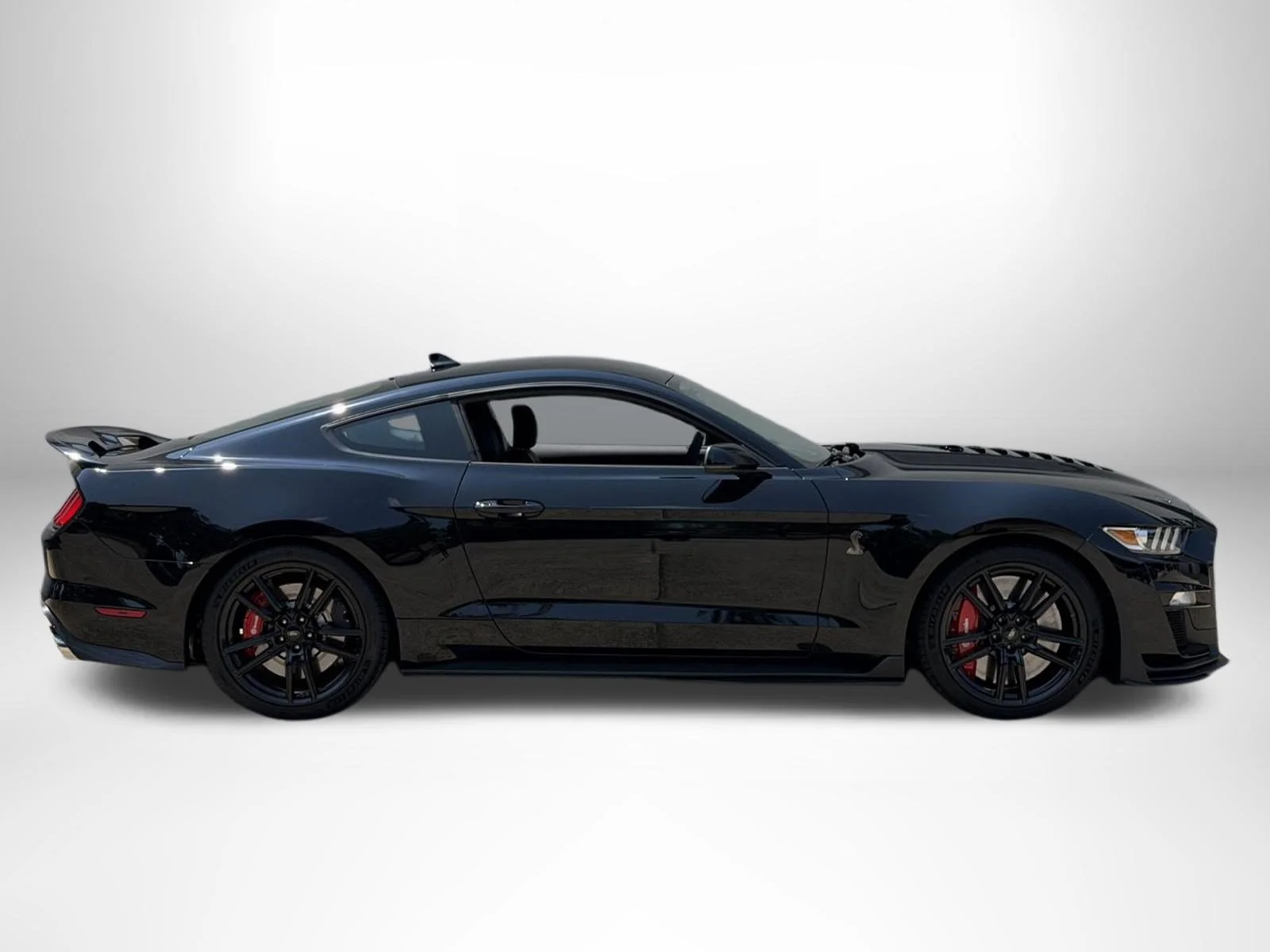 Used 2020 Shadow Black Ford Shelby GT500 image 2