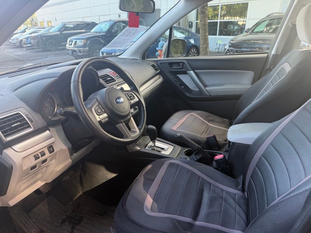 Used 2017 Jasmine Green Metallic Subaru 2.5i image 12