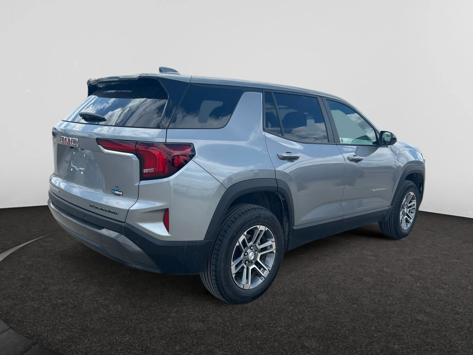 Used 2026 Sterling GMC AWD Elevation image 5