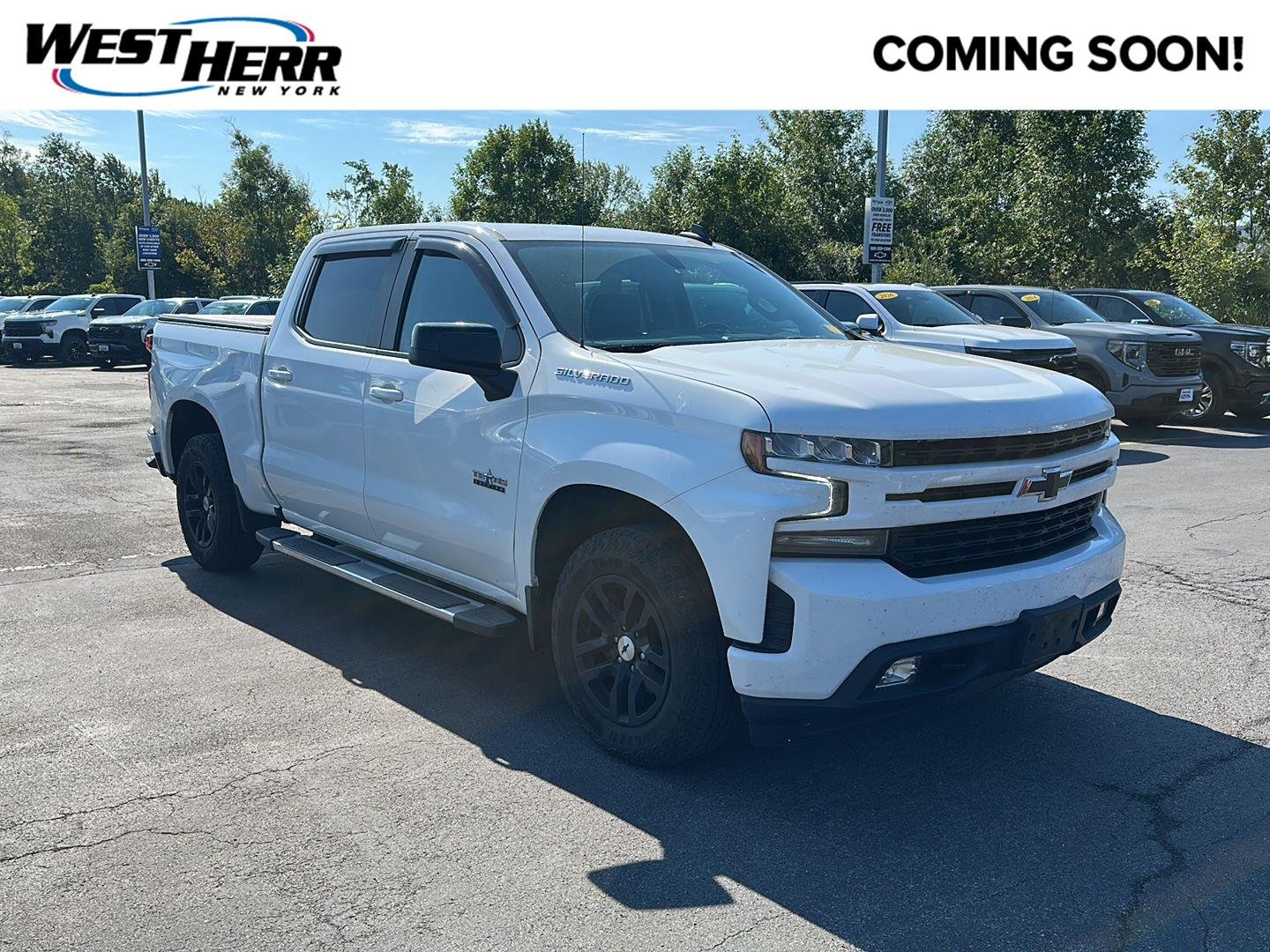 Used 2021 Summit White Chevrolet RST image 1