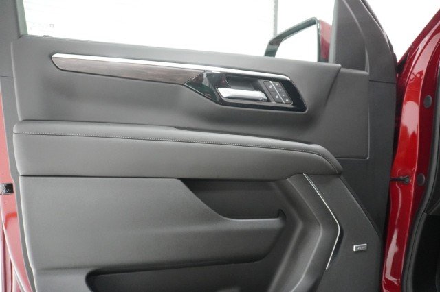 2026 Chevrolet Tahoe LT - Photo 14