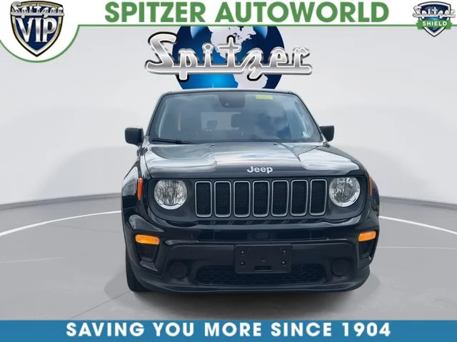 Used 2023 Black Jeep Latitude image 3