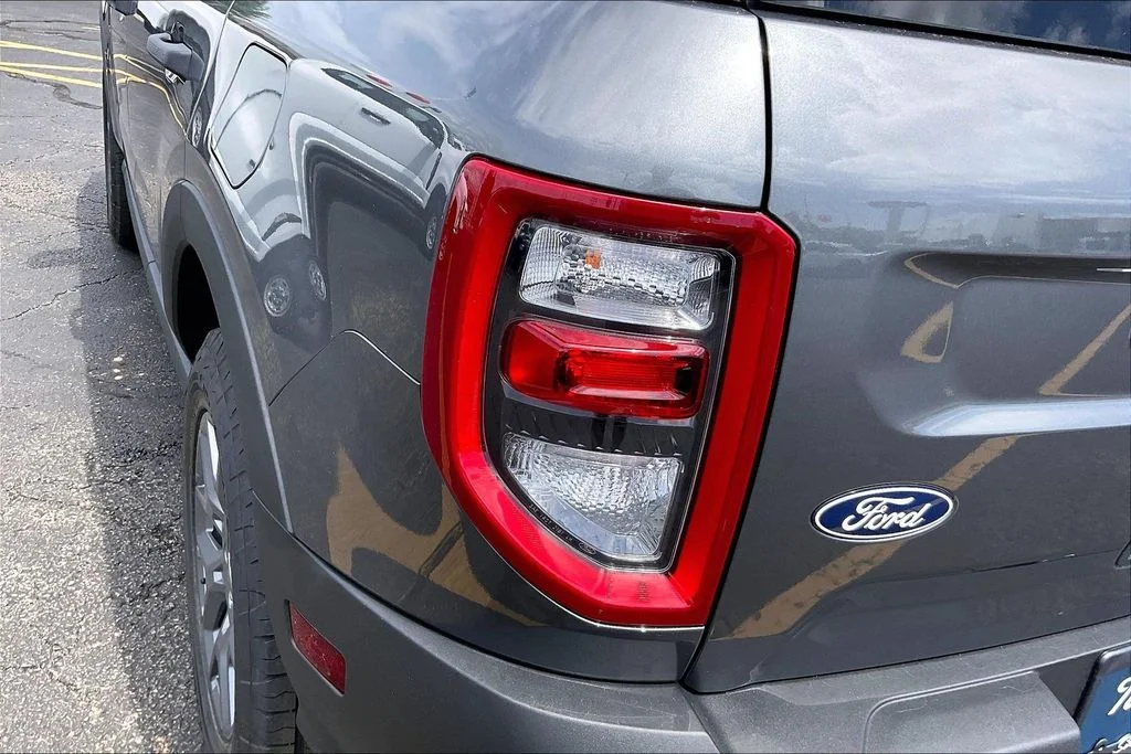 New 2026 Carbonized Gray Metallic Ford Big Bend® image 30
