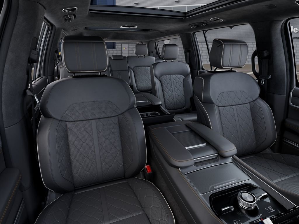New 2026 High Gloss Black Exterior Paint Jeep Summit Reserve image 16