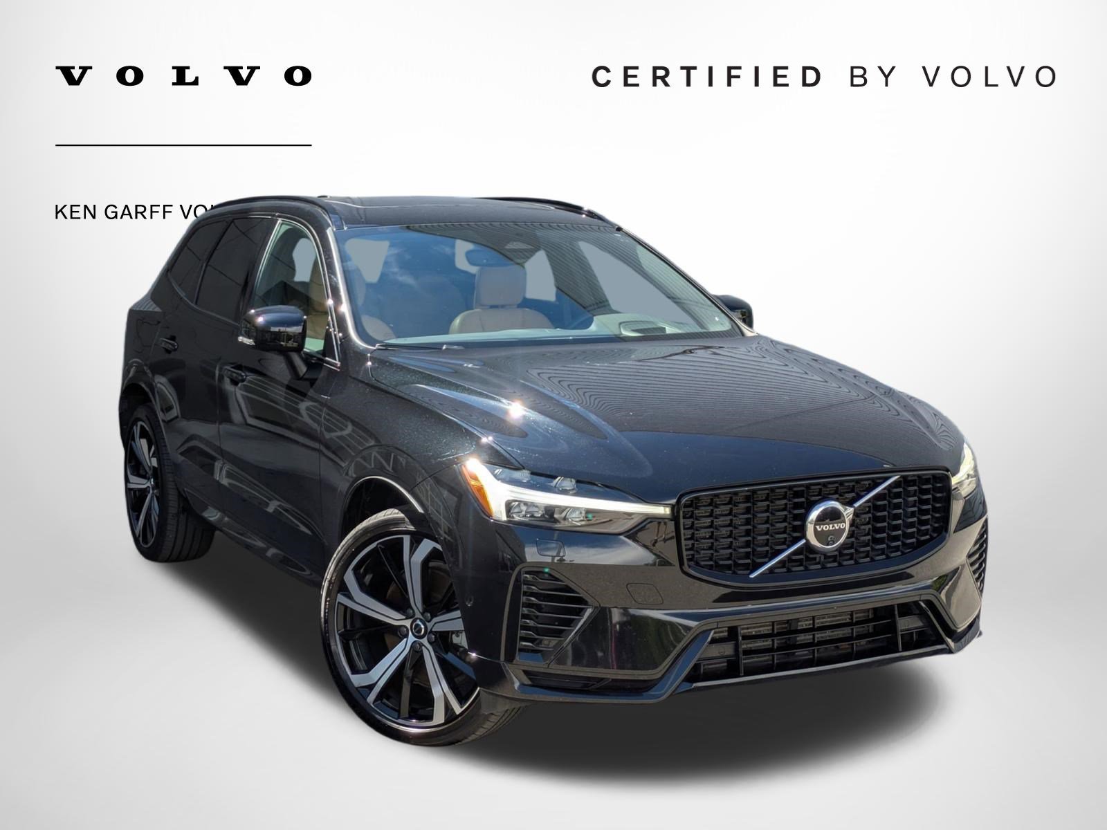 2023 Volvo XC60 T8 Ultimate Dark Theme AWD's photo