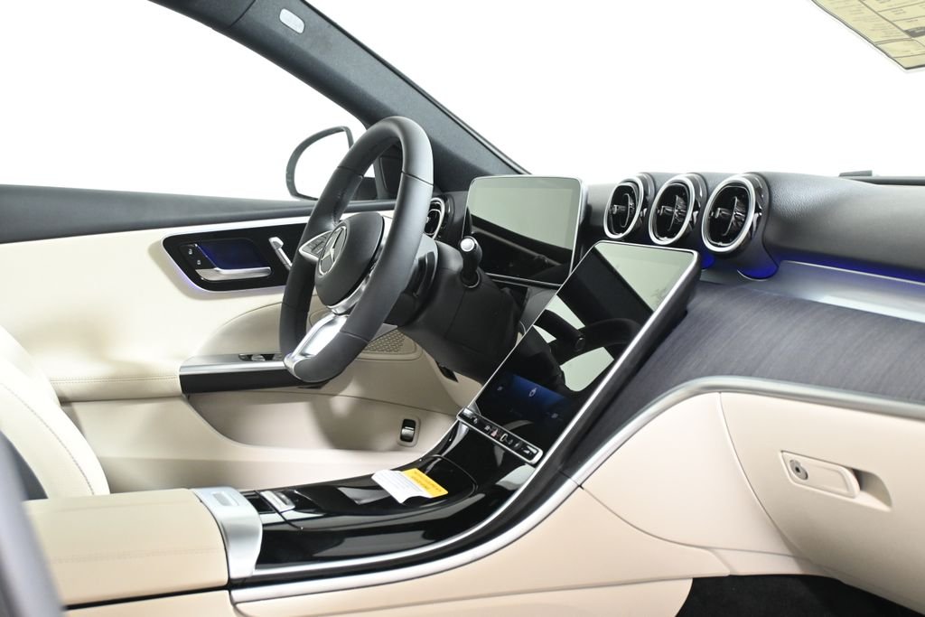 Used 2026 Polar White Mercedes-Benz C 300 image 31