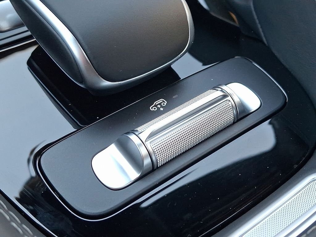 Certified Used 2025 Cirrus Silver Metallic Mercedes-Benz GLE 53 AMG® image 20