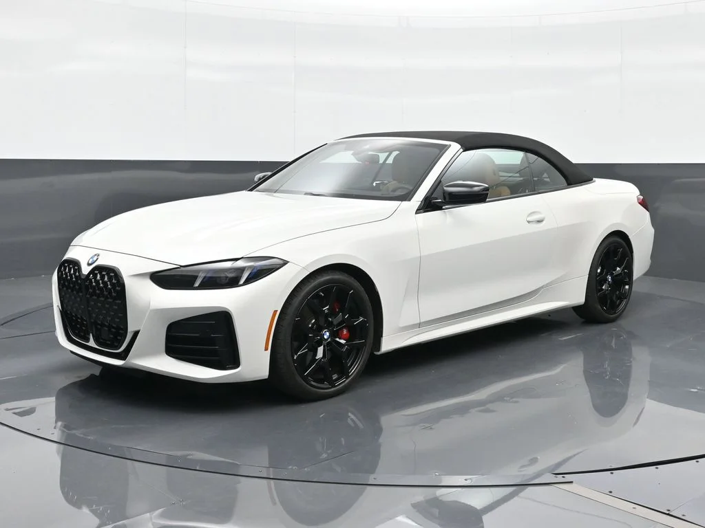2026 BMW 4 Series 430i Convertible's photo