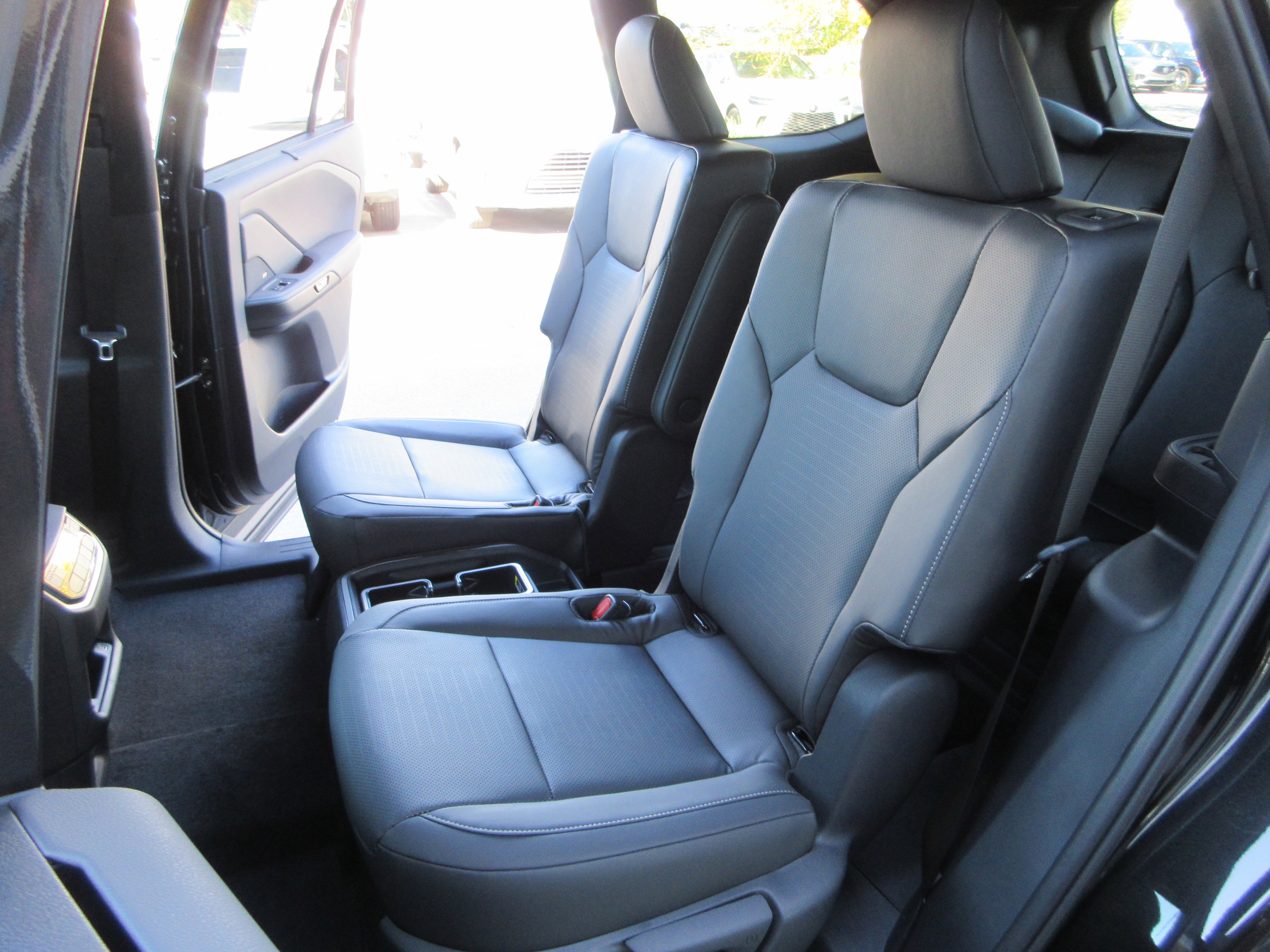 2026 Lexus TX 500h F-Sport Premium - Photo 25