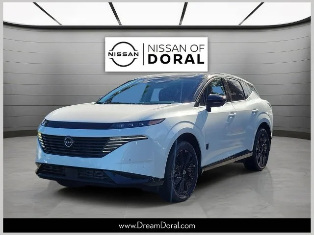 New 2027 Everest White Pearl TriCoat / Super Black Two-tone Nissan Dark Armor image 1