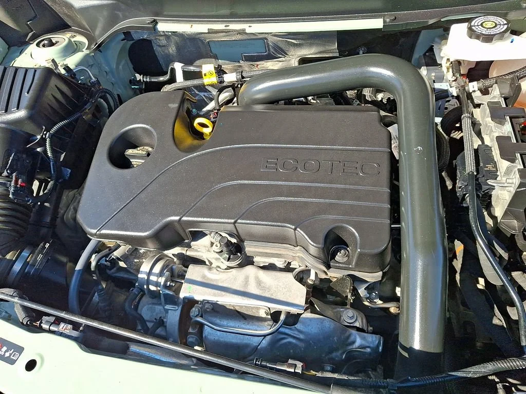 Used 2025 Cacti Green Chevrolet LT image 30