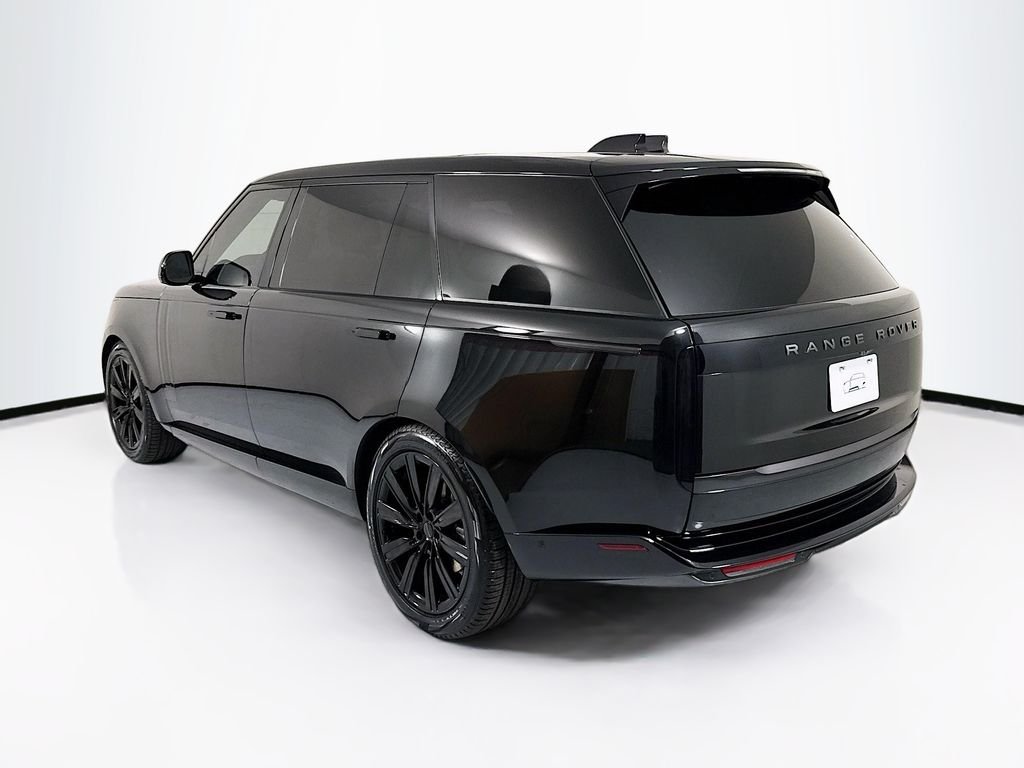 New 2026 Santorini Black Land Rover SE image 7