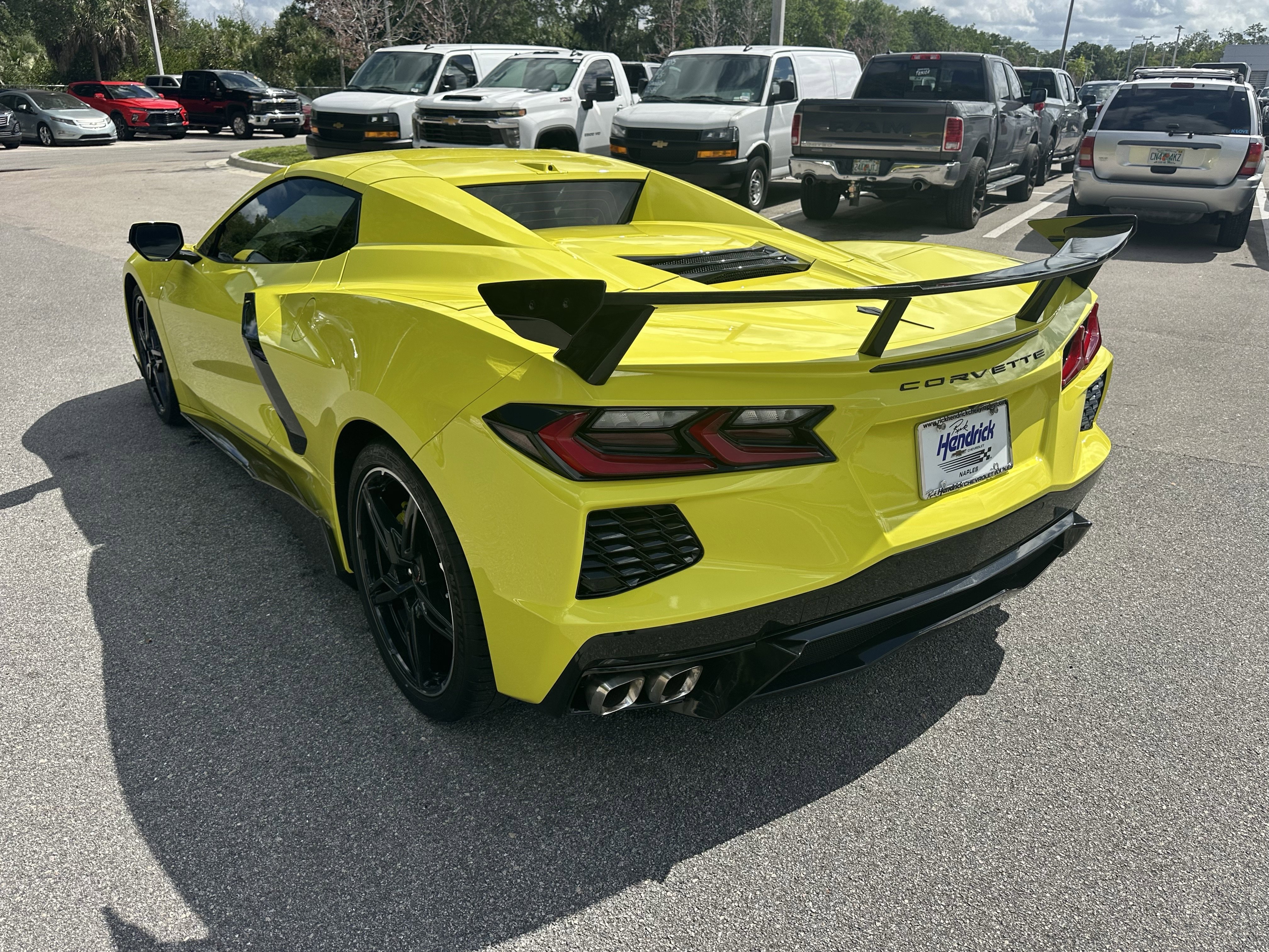 Used 2020 Accelerate Yellow Metallic Chevrolet 2LT image 7