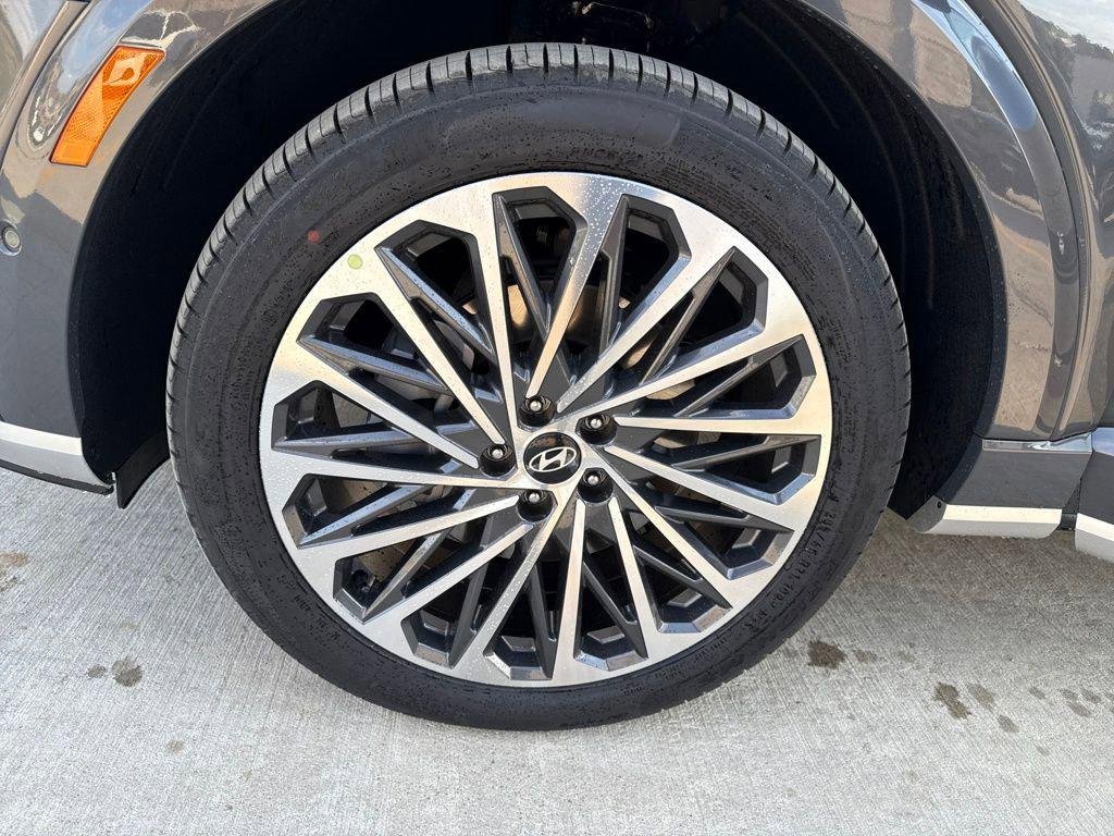 New 2026 Gray Hyundai Calligraphy AWD image 57