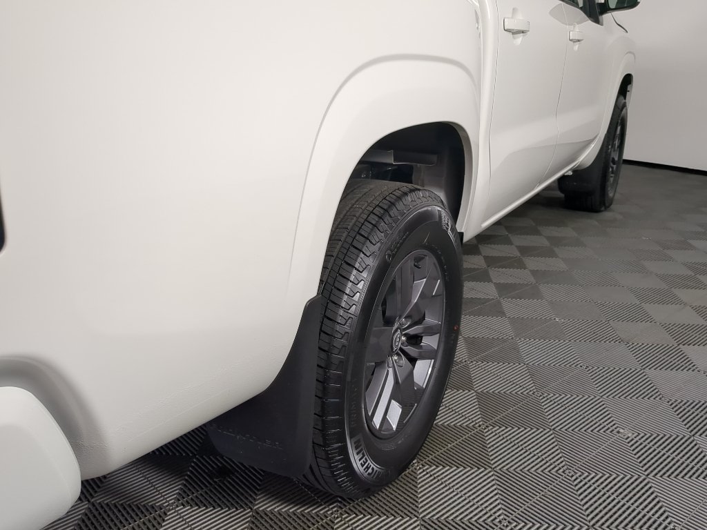 2026 Nissan Frontier SV - Photo 8