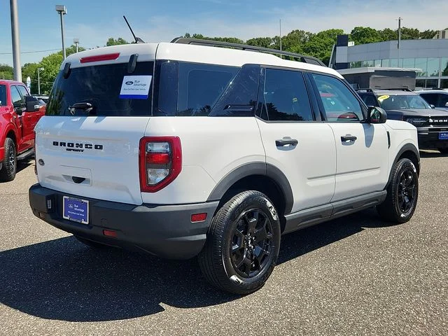 Certified Used 2021 Oxford White Ford Base image 6