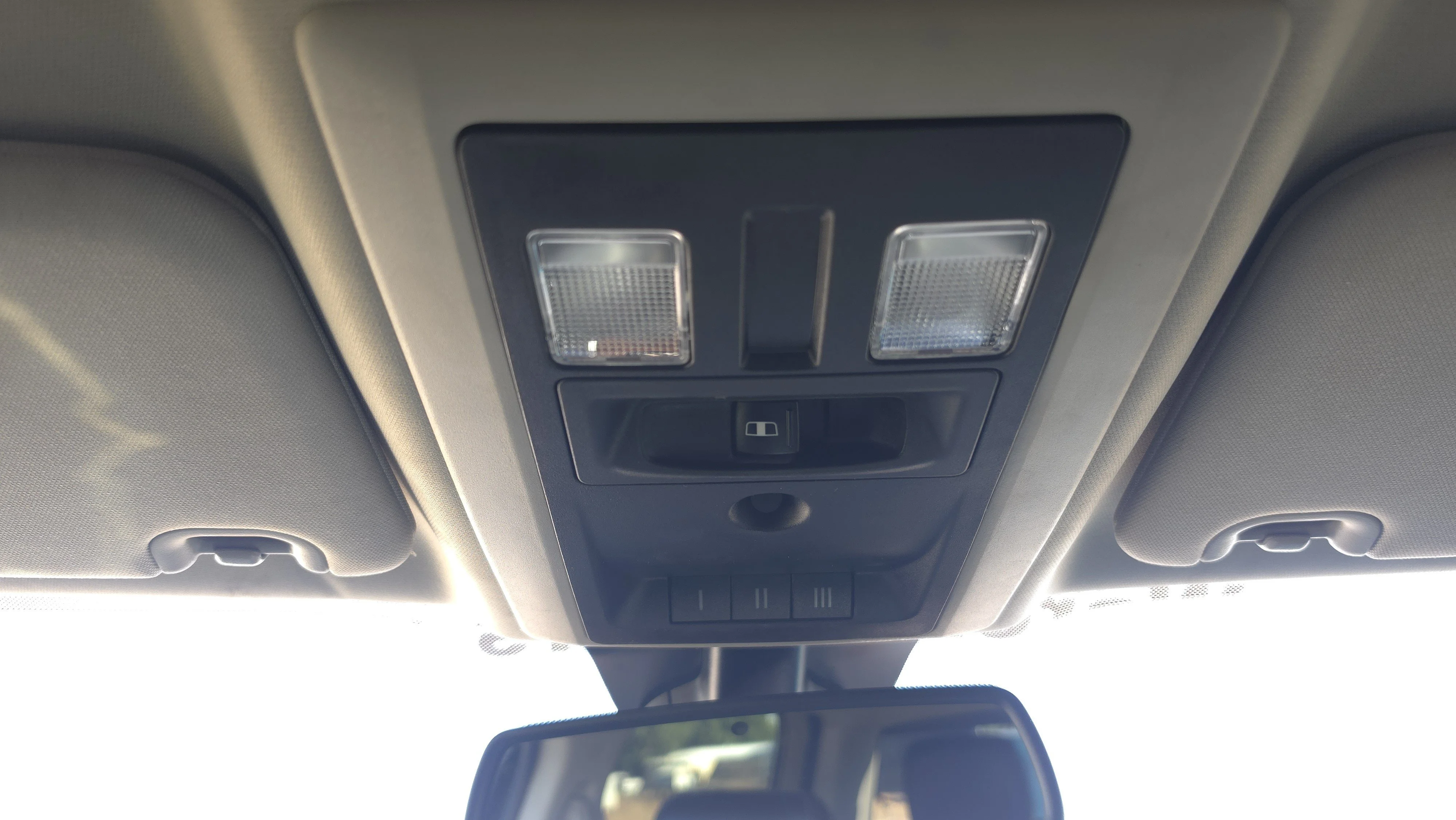 Used 2018 Granite Crystal Metallic Clearcoat Ram Laramie image 15