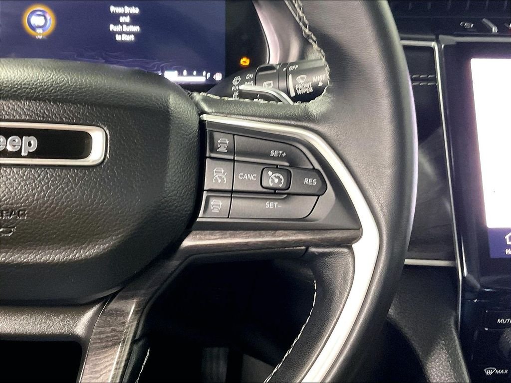 Used 2022 Black Jeep Limited image 25