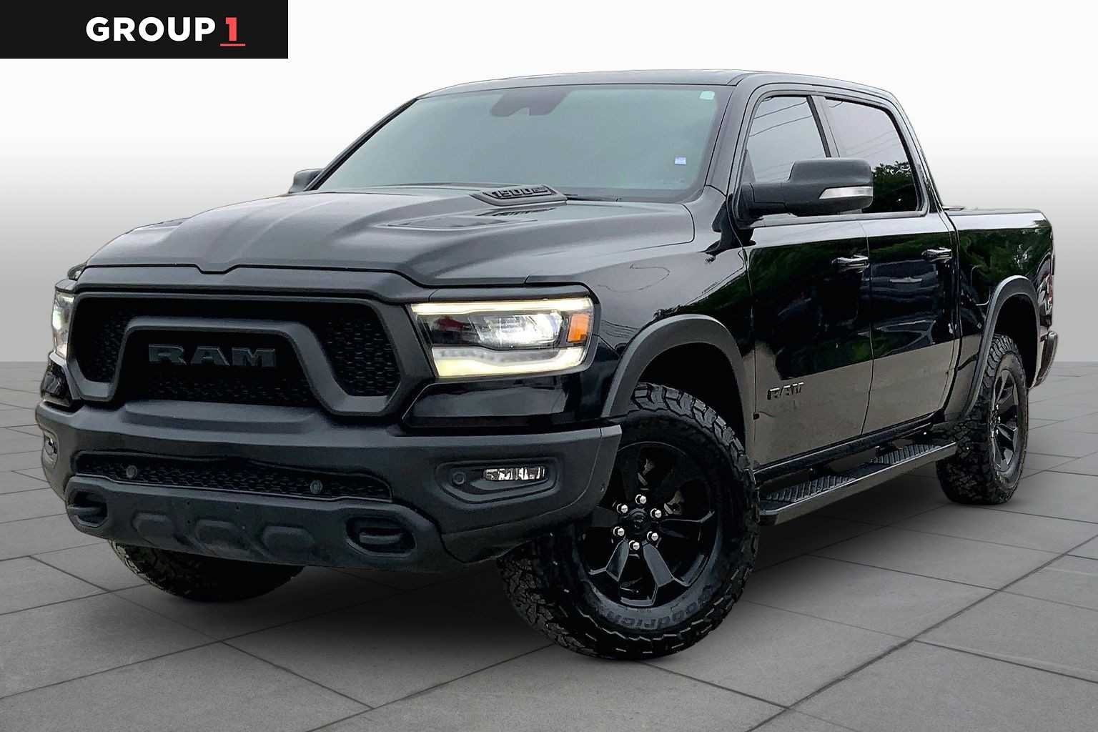 2020 RAM 1500 Rebel 4x4 Crew Cab 5'7's photo