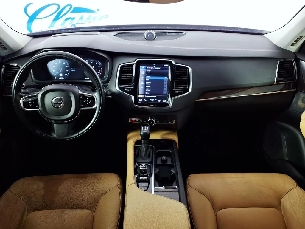 Used 2016 Black Volvo T6 Momentum image 13