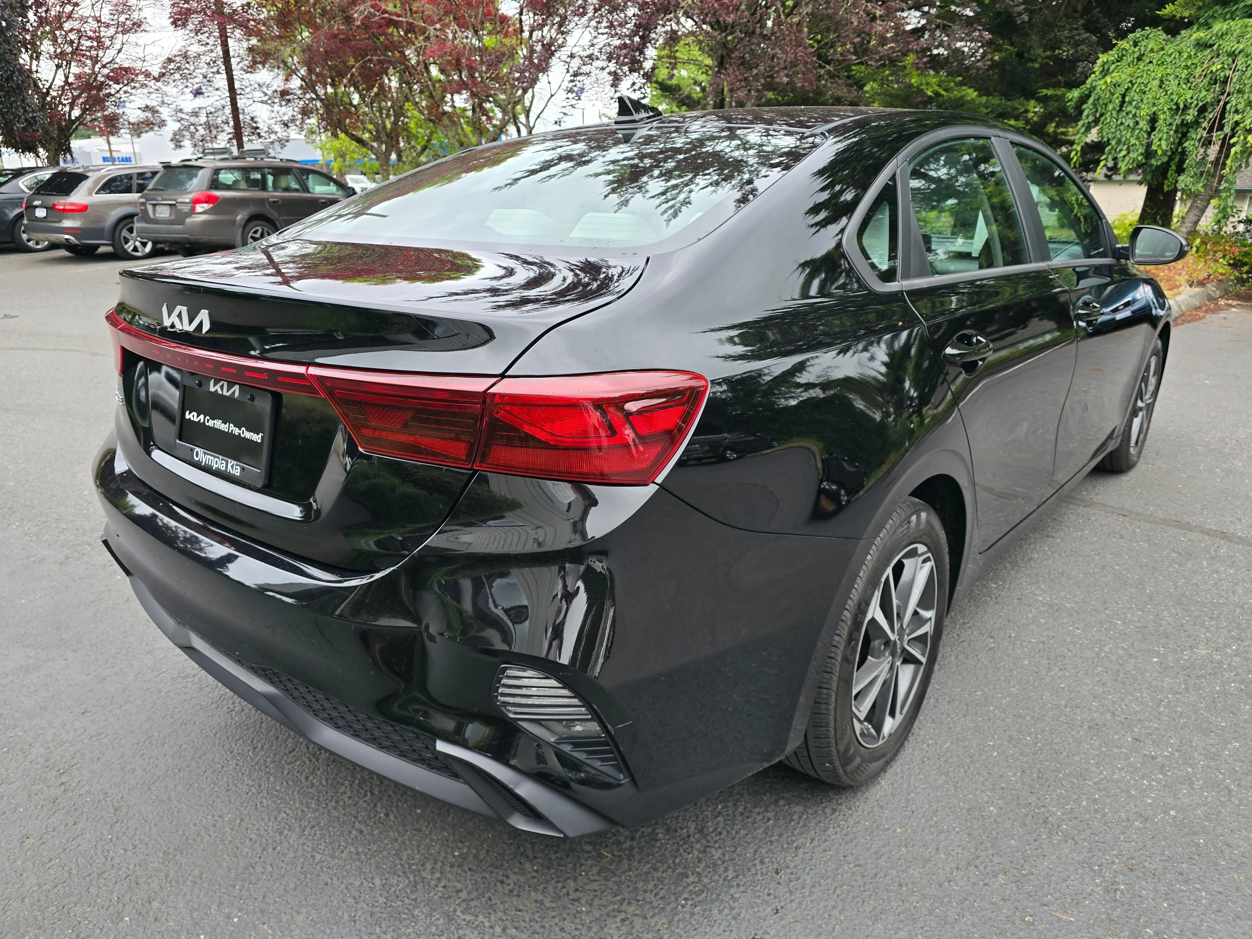 Certified Used 2023 Aurora Black Kia LXS image 4