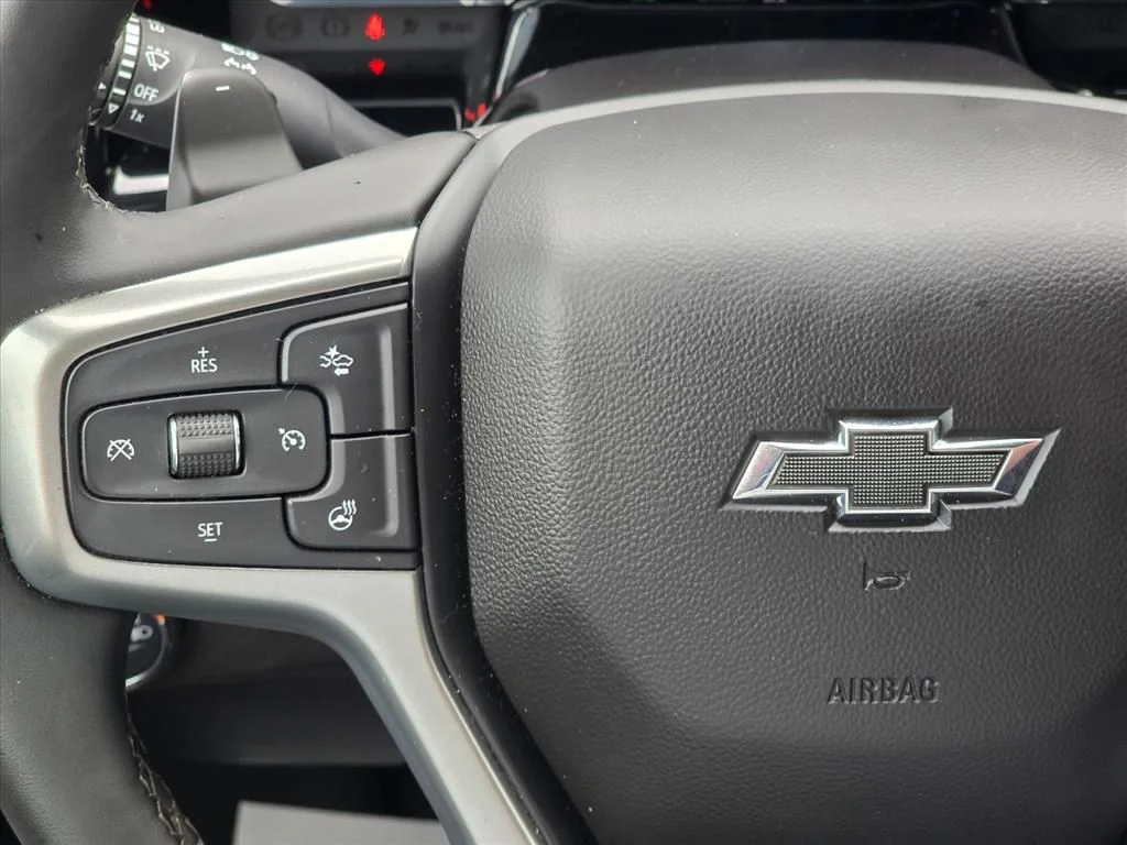 Used 2024 White Chevrolet RST image 15